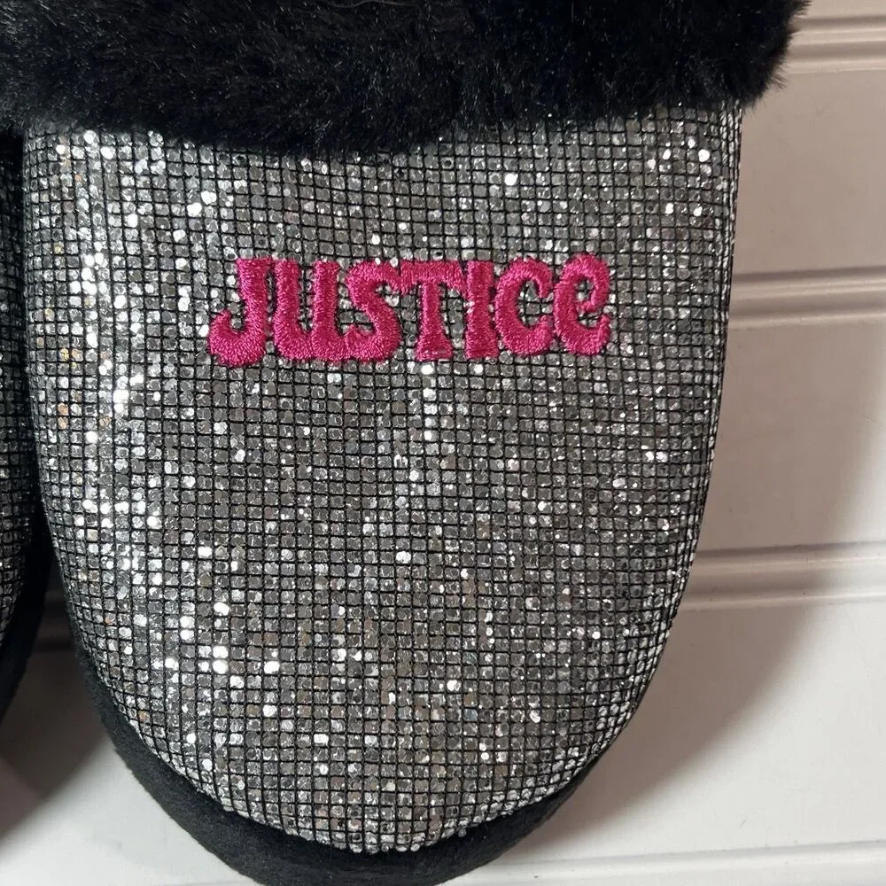 Justice Slip on Silver Sparkle Slippers Black Faux Fur Size 4-5 NWOT
